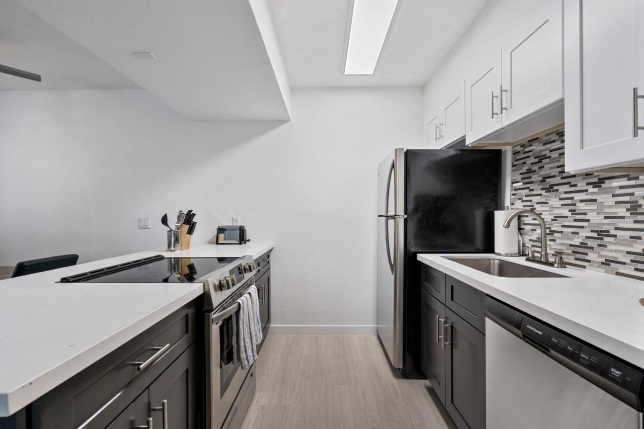 Newly Renovated 2Br Apartment W Pool By Stay Gia Фінікс Екстер'єр фото